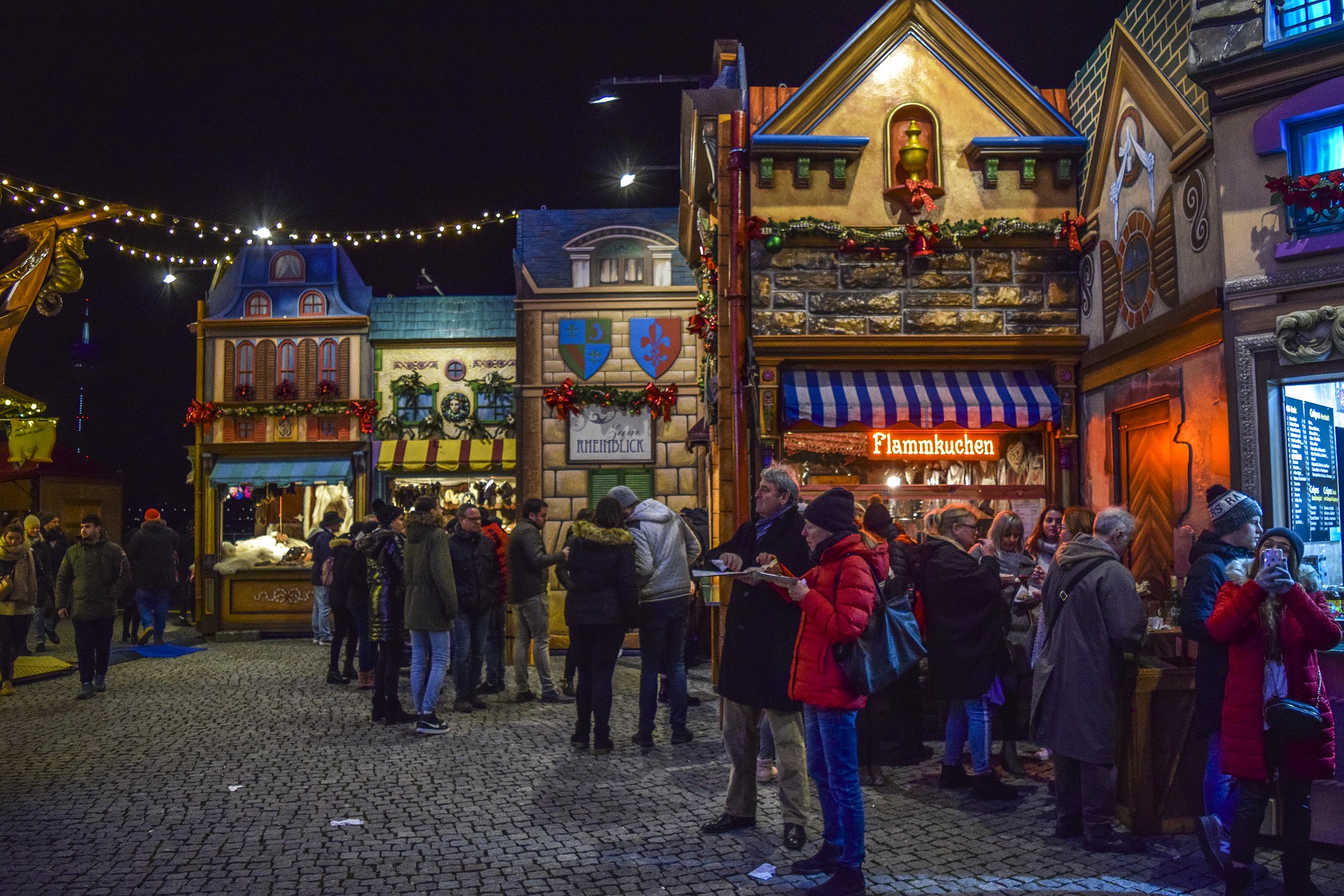 Paint a Christmas Market Scene